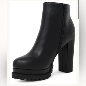 NEW Marco Women's Black Platform Chunky Block Heel Lug Sole Ankle Boot Size 7.5